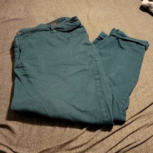 Lila Ryan 24W cuffed skinny jeans